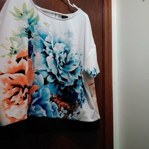 Worthington 3X Floral Top